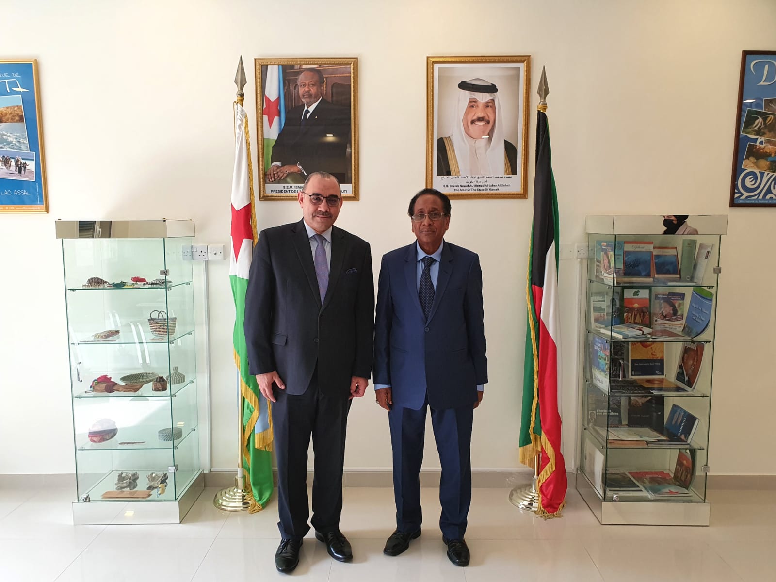 زيارة سفير جمهورية العراق لدى دولة الكويت لسفارة